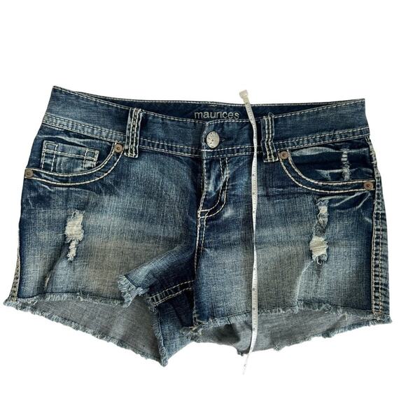 Maurices Blue Jean Cut-Off Shorts Size 9/10‎ - Picture 4 of 5